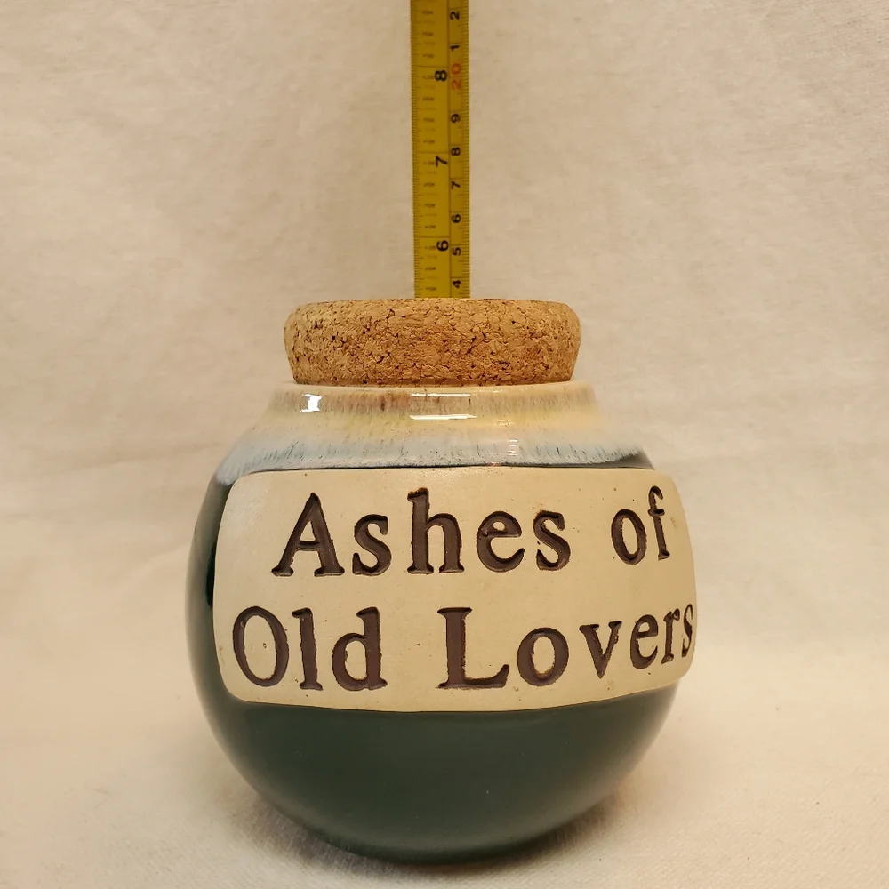 Ashes of Old Lovers Ceramic Jar - Picture 5 of 6